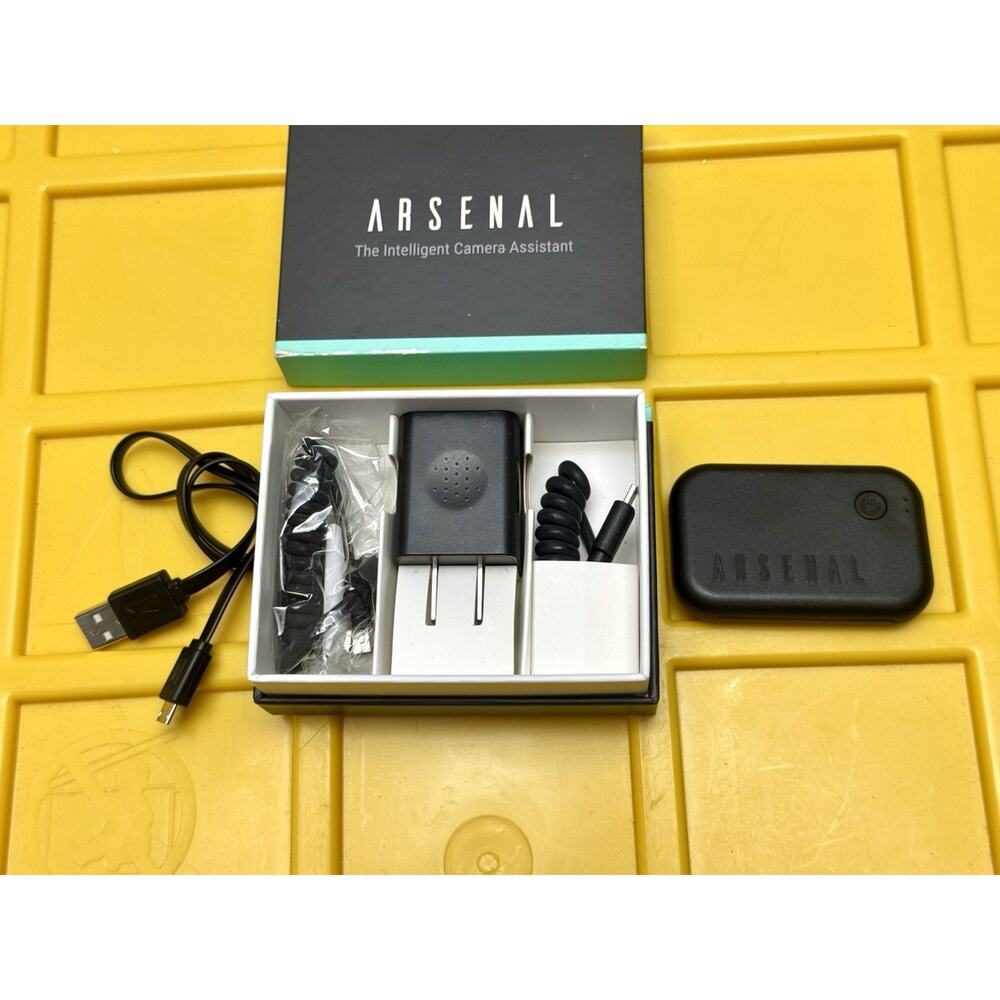 Arsenal Intelligent Camera Assistant Wireless Remote Control Mini USB, Black - Picture 2 of 5